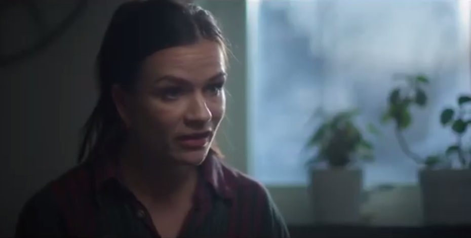 Psychologin manipuliert Jaily zum Bub