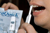 Speicheltest
                              sollte es nicht nur f�r HIV, sondern auch
                              f�r die Amalgammetalle wie Quecksilber und
                              Kupfer geben. Die Amalgamtr�ger k�nnten da
                              ihre Metallvergiftung messen...