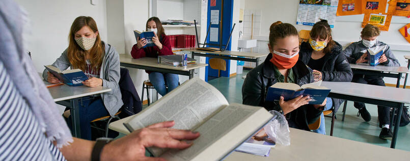 Deutschland: Schulklasse mit Maskenzwang,
August 2020 Deutschland: Schulklasse mit
Maskenzwang, August 2020