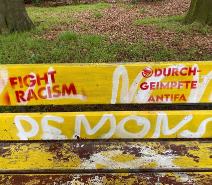 Hamburg (perverses Viertes Reich): Kriminelle
                  Antifa definiert Ungeimpfte als neue Feinde