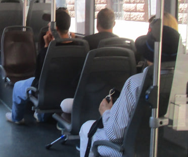 Verdacht "Corona"-Impfschaden in
Basel am 28.8.2024: Post stinkt nach Geimpften - und
Frau ca.30 fehlt ein Unterschenkel Verdacht
"Corona"-Impfschaden in Basel am 28.8.2024:
Post stinkt nach Geimpften - und Frau ca.30 fehlt ein
Unterschenkel