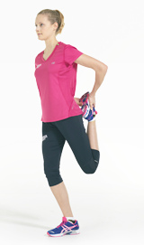 Stretching des
                                  Oberschenkelstreckers (Quadrizeps)
                                  freistehend