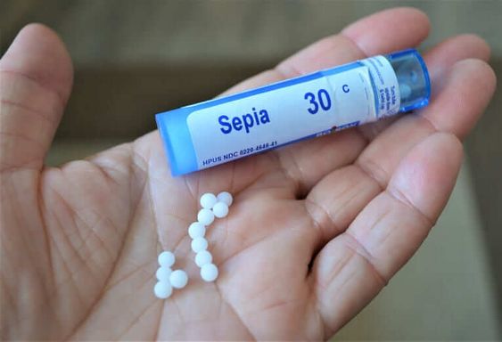 Homöopathisches Heilmittel verdünnte Tinte des
Tintenfischs (Sepia) Homöopathisches Heilmittel
verdünnte Tinte des Tintenfischs (Sepia)