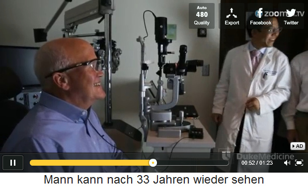 Patient Hester
                              mit Implantat und Datenbrille, rechts Dr.
                              Hahn