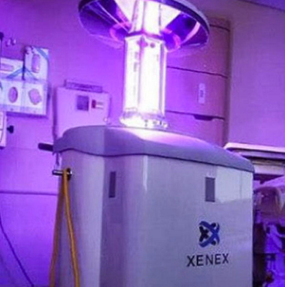 Ebola-Erreger
                              k�nnen mit dem Xenex-UV-Roboter
                              ausgerottet werden - mit einer bestimmten
                              Frequenz des UV-Lichts in 2 Minuten