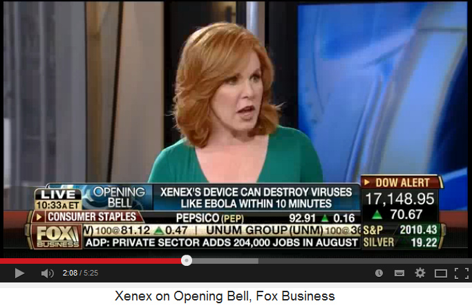 Die
                                      Reporterin und der Text: Der
                                      Xenex-UV-Rotober beseitigt den
                                      Ebola-Virus in 10 Minuten [diese
                                      Zeit gilt f�r ein mittleres
                                      Spitalzimmer]