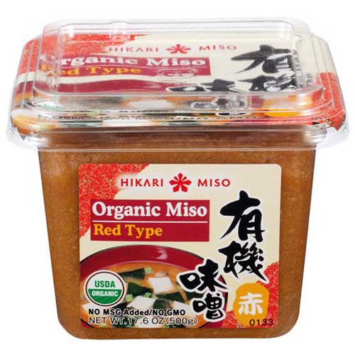 Rote Miso-Paste in Dose