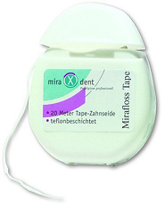 Zahnseide sollte einmal w�chentlich zur
                            Reinigung der Zahnzwischenr�ume angewandt
                            werden, damit die Plaque das Zahnfleisch
                            nicht mehr reizt und keine Karies zwischen
                            den Z�hnen entstehen kann