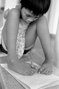 Vietnamkrieg, Agent-Orange Opfere ohne Arme