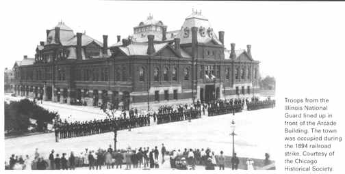 Pullman-Streik: Die Arkaden der Stadt
                            Pullman werden abgeriegelt, um Pl�nderungen
                            zu vermeiden.