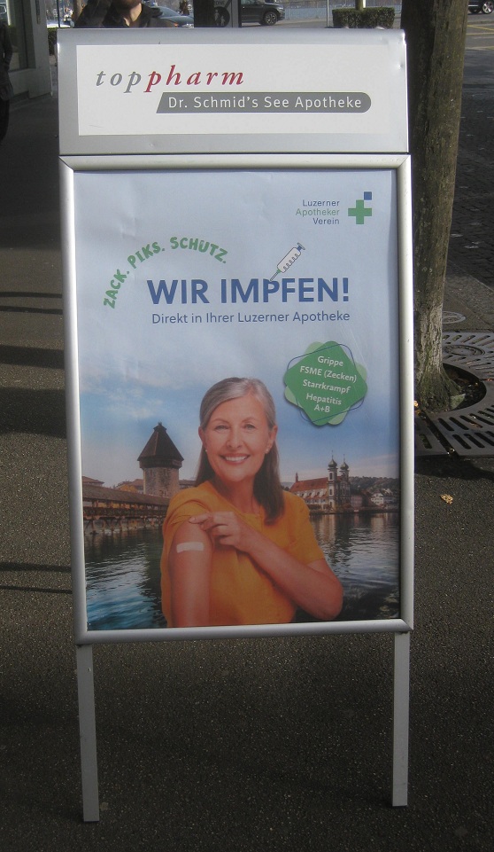 Gaga-Plakat der
                  See-Apotheke in Luzern "Wir impfen"