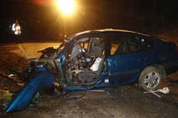 Selbstunfall mit
                Auto gegen Mauer 19.3.2005 mit einem Toten in Matzingen,
                Kanton Thurgau