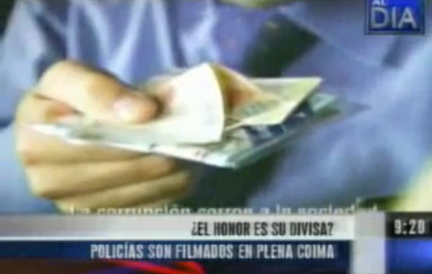 Coimas para la polic�a
                                    en el Per� - Schmiergeld f�r die
                                    Polizei in Peru