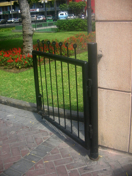 Entrance gate 03 to
                          Kennedy Park in Lima-Miraflores, Peru