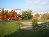 An
                              amphitheater with grass is negative
                              because the grass is reducing the sound,
                              Torgau, Germany