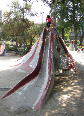 Volcano slice 02 on Brazil Square
                              (plaza Brasil) in Santiago in Chile,
                              frontal view