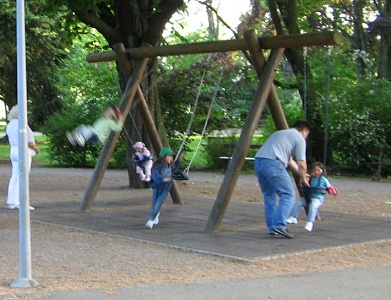 Group of swings 03 with normal
                                swings and two baby swings in
                                Sch�tzenmattpark ("Rifleman Meadow
                                Park") in Basel