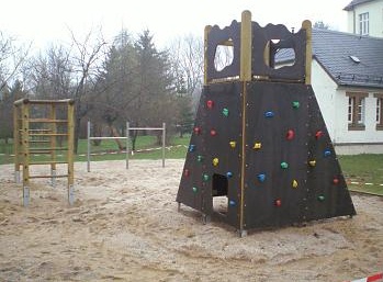 Trepar 12: torre
                                  de trepa para ni�os en Ebersdorf,
                                  Franconia, Alemania