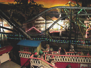 M�rchenwald Ibbenb�ren 13,
                          Kirmes-Modellbahn mit Achterbahn