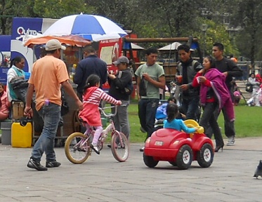 Go-Cart fahren 03, Ejido-Park in
                                Quito, Ecuador