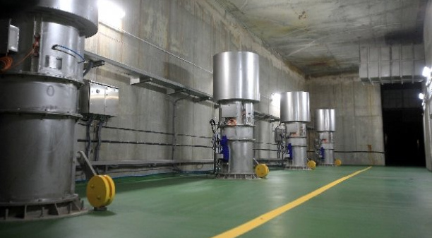 Wellenkraftwerk von
                                        Mutriku, die Turbinenhalle
                                        (Turbinenhaus)