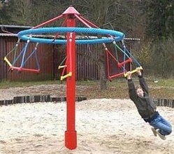 Carrusel grande
                                                  04 con trapecios,
                                                  empresa Allstars Shop,
                                                  Alemania