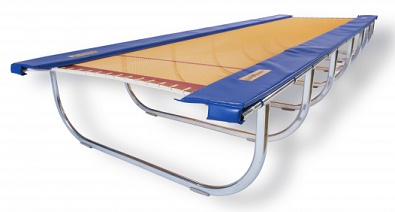 Trampol�n 05:
                                                  hilera de trampolines
                                                  01 de la empresa
                                                  "Eurotramp",
                                                  Alemania