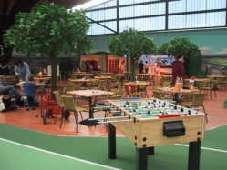 Futbol�n 01 en una sala grande de juegos
                          en Soltau, Baja Sajonia, Alemania