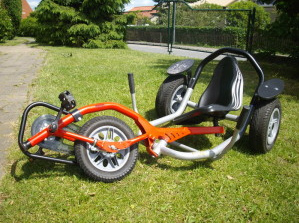Go-Cart mit
                              Liegesitz, G�hren-Lebbin,
                              Mecklenburg-Vorpommern, Deutschland