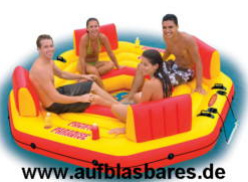 Wasserspiel 07,
                            Luftmatratzeninsel im Oktogon, Versand
                            aufblasbares.de